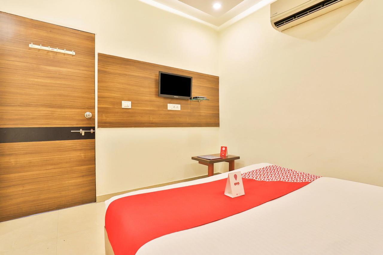 Oyo 4605 Hotel Aakarsh Dharamshala Extérieur photo